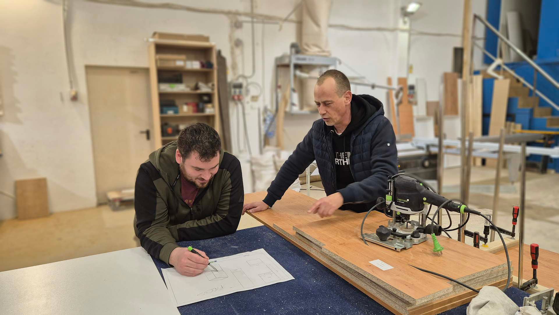 Fallback background image